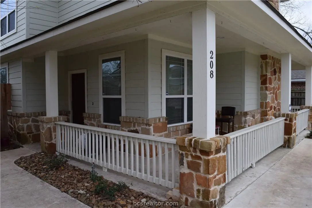 208 Park Place - 2