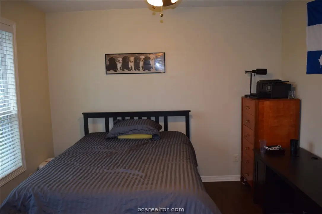 208 Park Place - 10