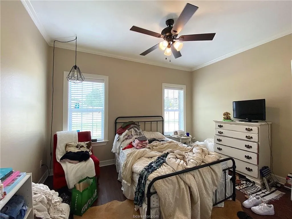3701 College Main Street - 5