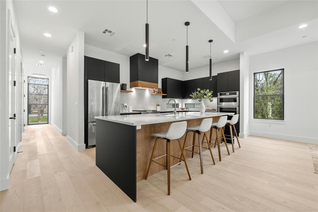 5703 Arroyo Seco - 2