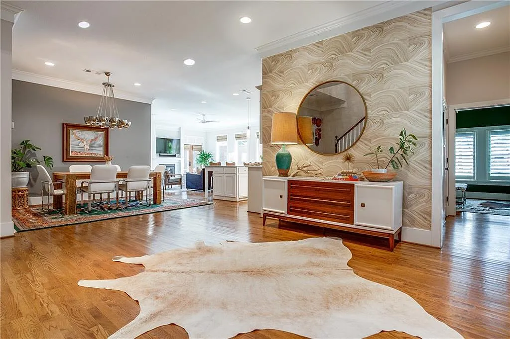 7207 Casa Loma - Lakewood Hills - 2
